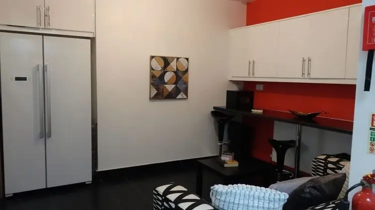 Comfort Tek Büyük Yataklı Oda