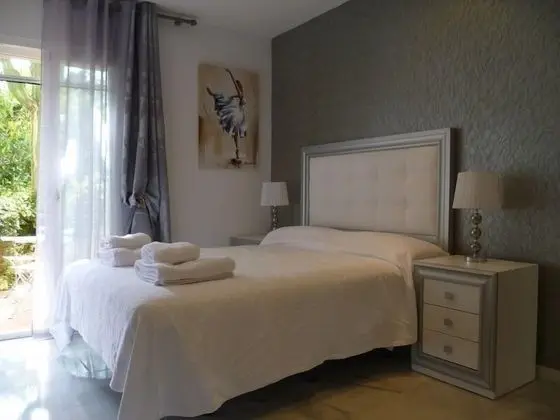 Villa, 4 Yatak Odası, Kişiye Özel Havuzlu