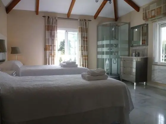 Villa, 4 Yatak Odası, Kişiye Özel Havuzlu
