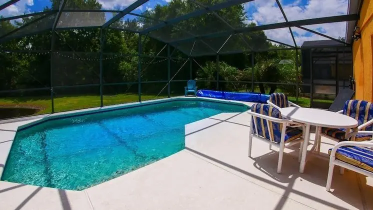 Ev (Great Community, amazing private pool)
