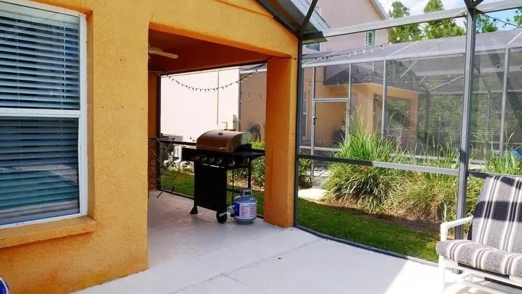 Ev (Great Community, amazing private pool)