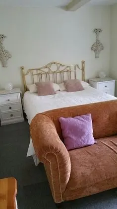 Comfort Tek Büyük veya İki Ayrı Yataklı Oda