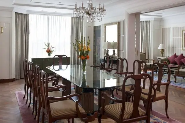 Royal Süit, 1 En Büyük (King) Boy Yatak, Şehir Manzaralı