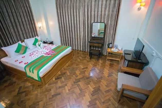 Deluxe Tek Büyük Yataklı Oda, 1 Çift Kişilik Yatak