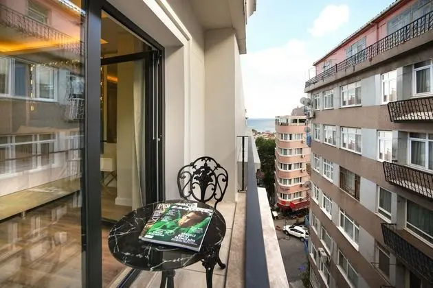 Superior Tek Büyük veya İki Ayrı Yataklı Oda, Balkon