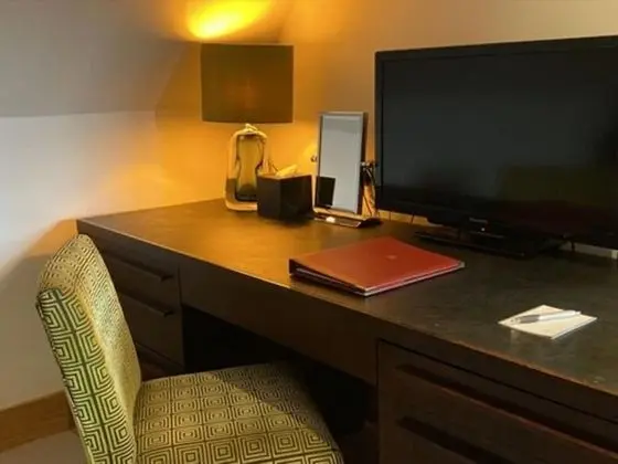 Luxury King Room