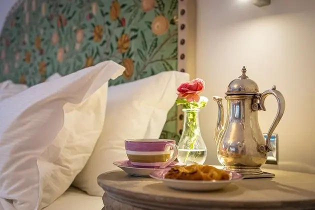 Luxury King Room