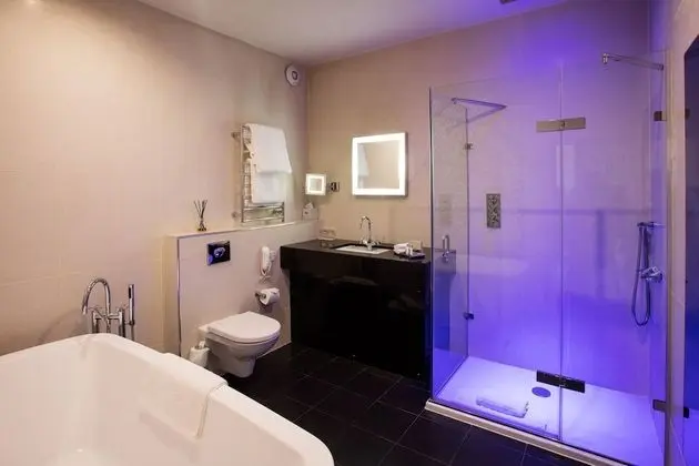 Luxury King Room