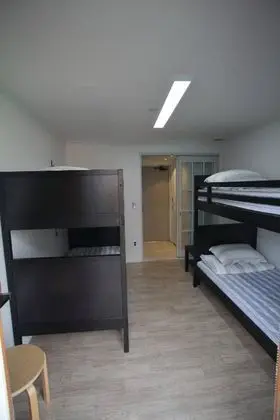 Ortak Ranzalı Oda, Birden Çok Yatak