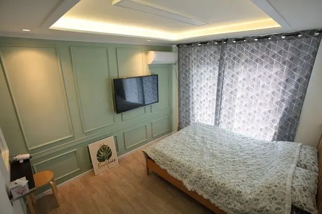 Tek Büyük Yataklı Oda