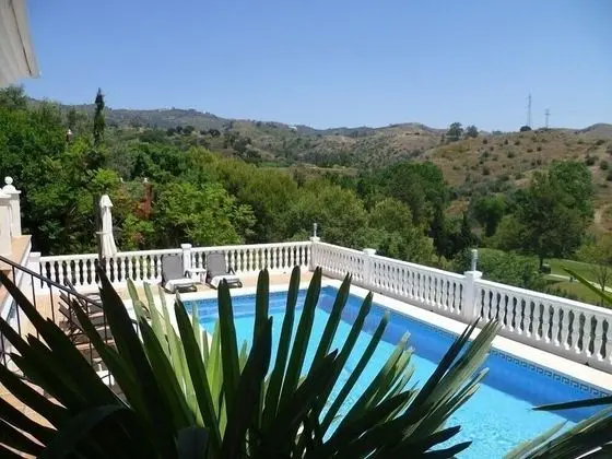 Villa, 4 Yatak Odası, Kişiye Özel Havuzlu