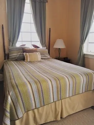 Deluxe Oda, 1 Büyük (Queen) Boy Yatak, Balkon, Kısmi Deniz Manzaralı