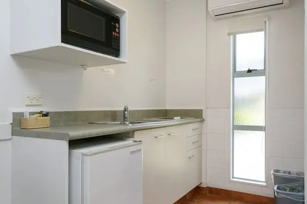 Deluxe Stüdyo Süit, Birden Çok Yatak, Jakuzi