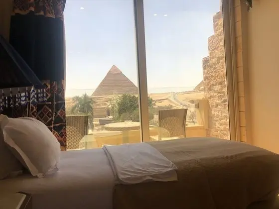 Double or Twin Room with Balcony and Pyramids View