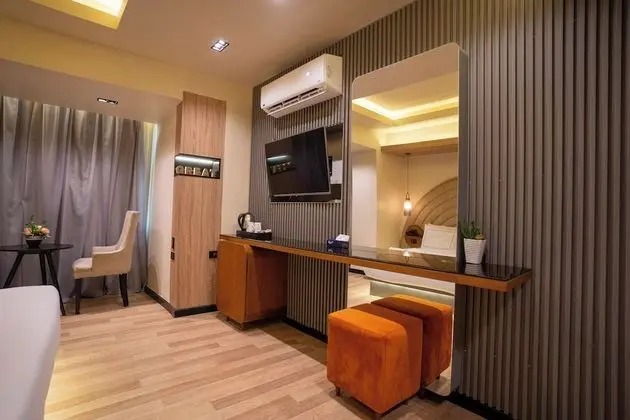 Double or Twin Room with Pyramids View
