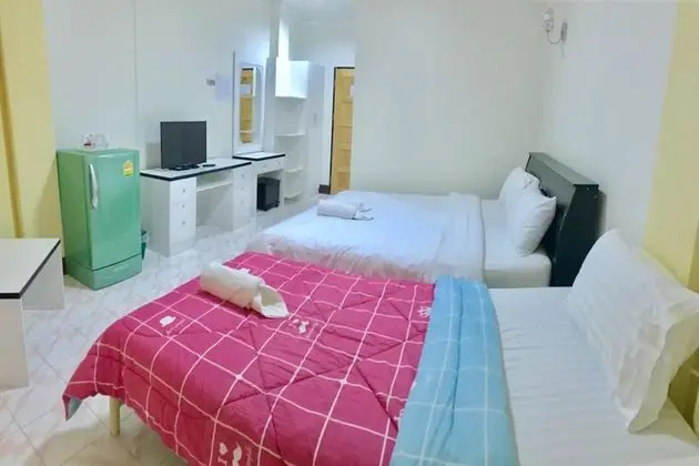 Üç Kişilik Oda