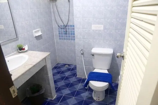 Üç Kişilik Oda