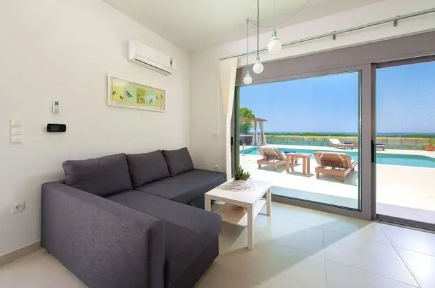 Family Villa, 3 Yatak Odası, Kişiye Özel Havuzlu, Okyanus Manzaralı (Desi)