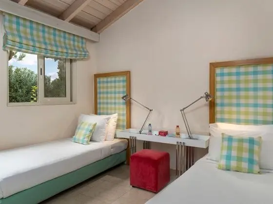 Superior Family Bungalow, Garden View