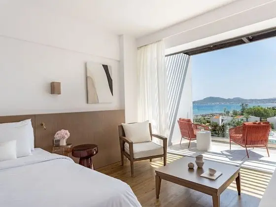 LUX.ME Panoramic Guestroom Sea View