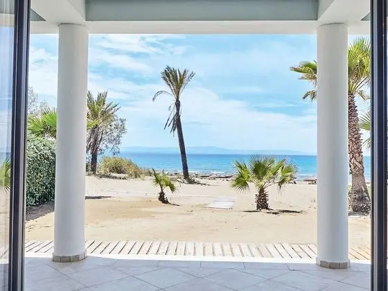 Family Villa, Denize Sıfır