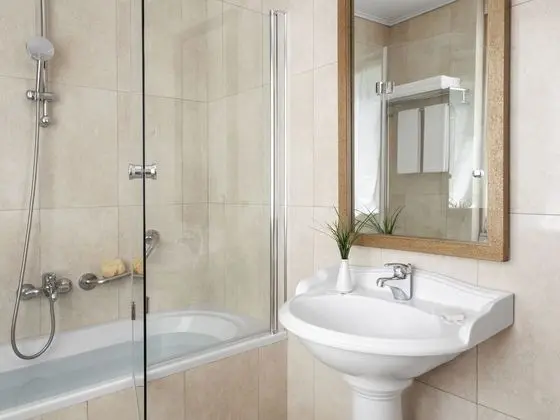Çatı Katı (Loft) (L Suite, Lycabettus Hill View)