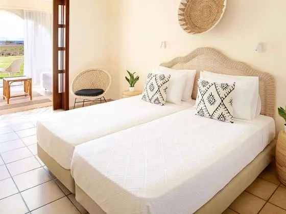 Family Bungalow Side Sea View