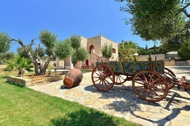 Villa (Dias)
