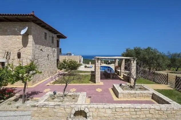 Villa (Dias)