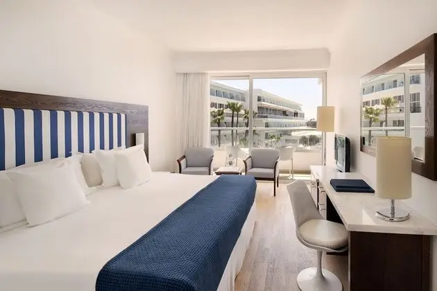 https://i.travelapi.com/lodging/5000000/4050000/4047500/4047500/62ce1330_z.jpg