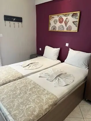 Basic Tek Büyük Yataklı Oda