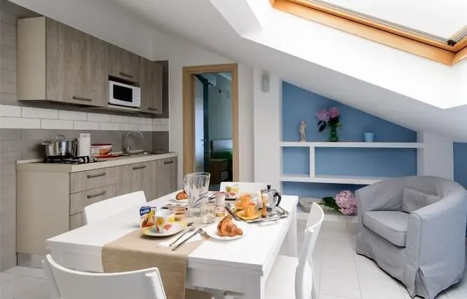 Comfort Süit, Kısmi Deniz Manzaralı