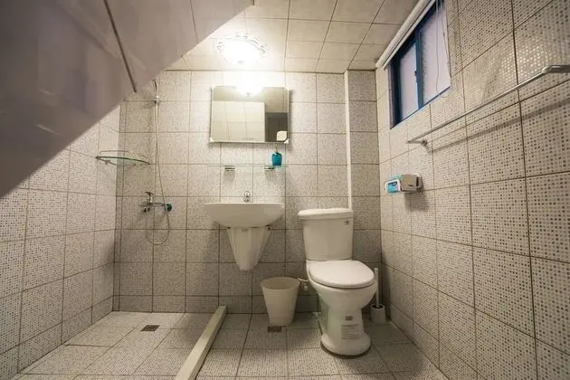 Standard Dört Kişilik Oda (202)