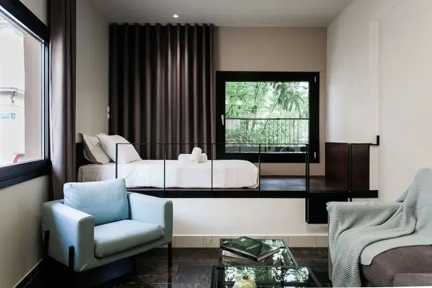 Apart Daire (Greece U Around Athens No. 1)