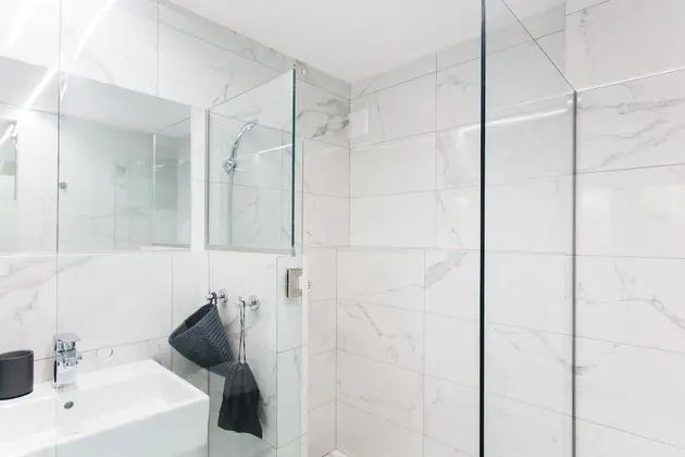 Apart Daire (Greece U Around Athens No. 1)