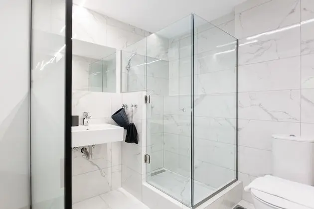 Apart Daire (Greece U Around Athens No. 1)