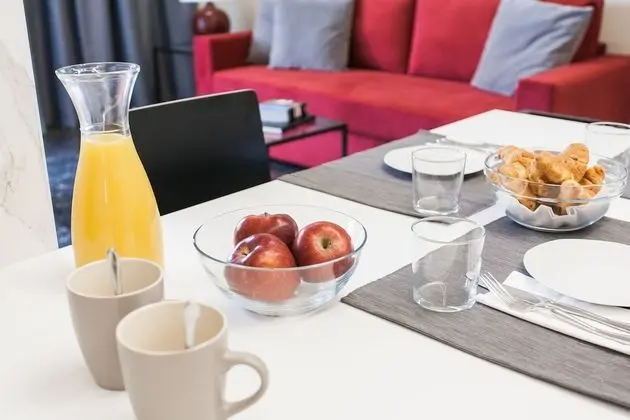 Apart Daire (Greece U Around Athens No. 6)