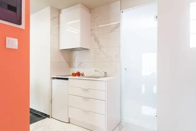 Apart Daire (Greece U Around Athens No. 6)