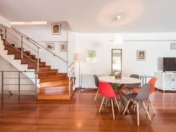 Villa, 4 Yatak Odası, Şömine