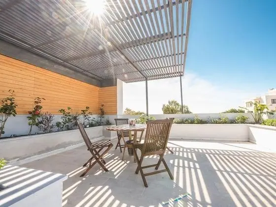 Villa, 4 Yatak Odası, Şömine