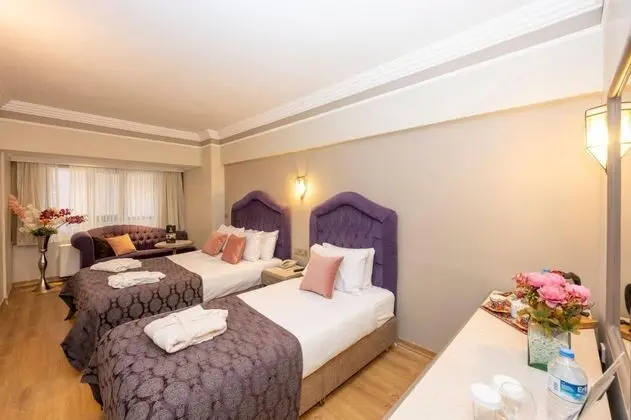 Standart Oda, Şehir Manzaralı