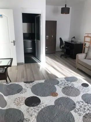 Tek Büyük Yataklı Oda