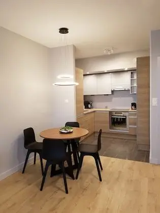 Apart Daire, 2 Yatak Odası, Küvet (Tree - Koscielna 33)