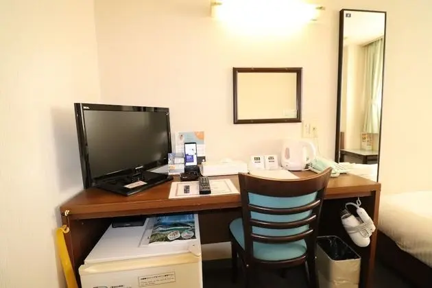 Tek Kişilik Oda, Sigara İçilebilir