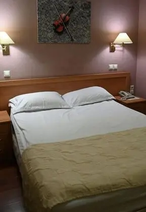 Süit, 1 En Büyük (King) Boy Yatak