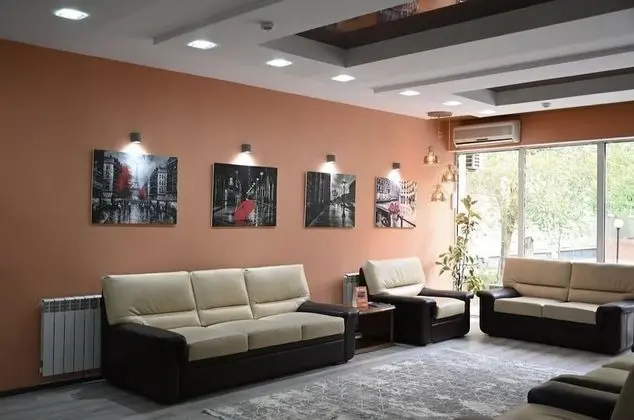 Süit, 1 En Büyük (King) Boy Yatak