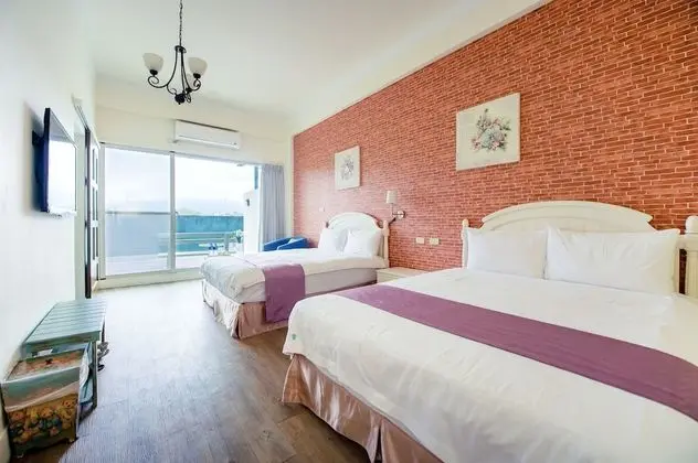 Dört Kişilik Oda, Balkon, Dağ Manzaralı