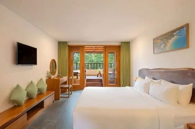 Villa, Denize Sıfır (Sharing Pool)