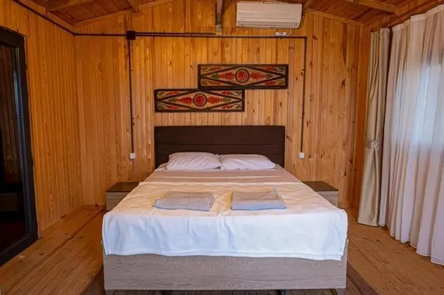 Standart Oda, Bahçe Manzaralı, Bahçe Katı