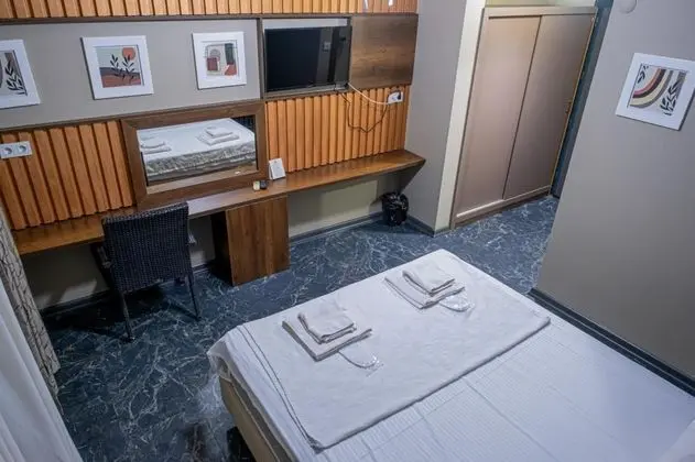 Standart Oda, Bahçe Manzaralı, Bahçe Katı